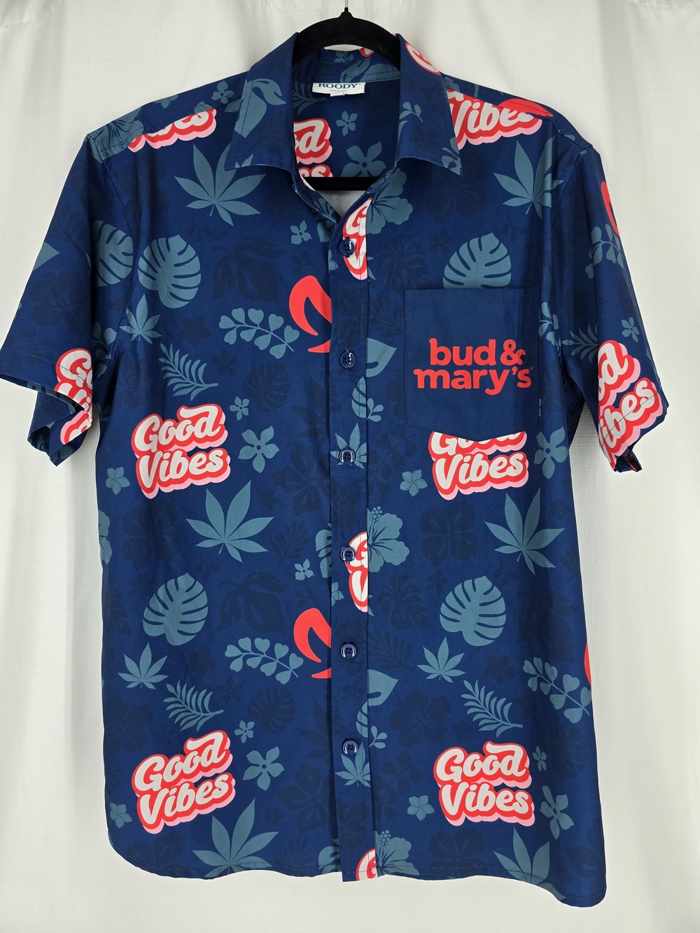 Men's Navy 'Good Vibes' Short-Sleeve Button-Down Shirt